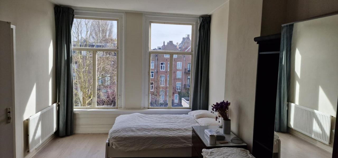 Frank'S And Chong'S Excellent Location Bed & Breakfast Amsterdam Bagian luar foto